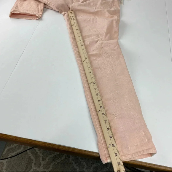 Hudson Womens 28 Crop Riley Relaxed Straight Peach Distressed Jeans NWT - Picture 3 of 9